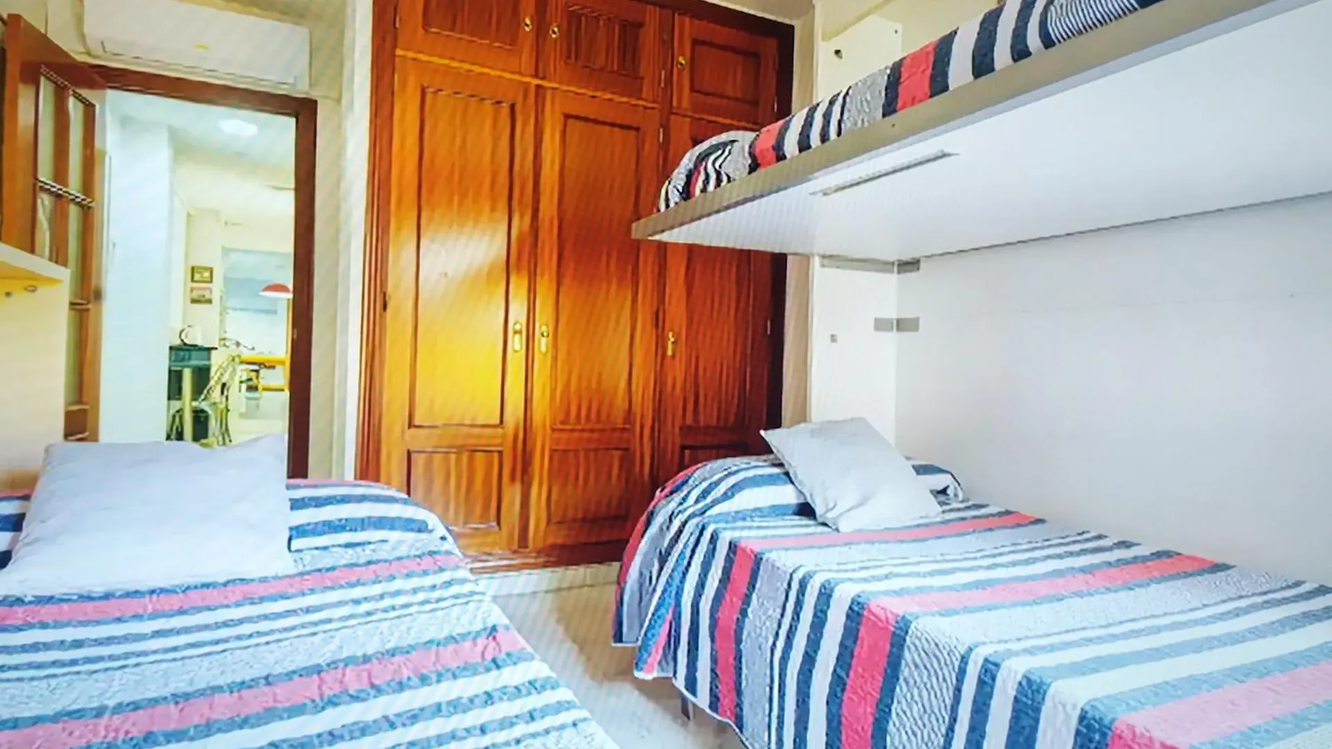 Apartamento Malagueta Campos Eliseos Málaga